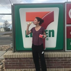 Meet your Posher, Isabella